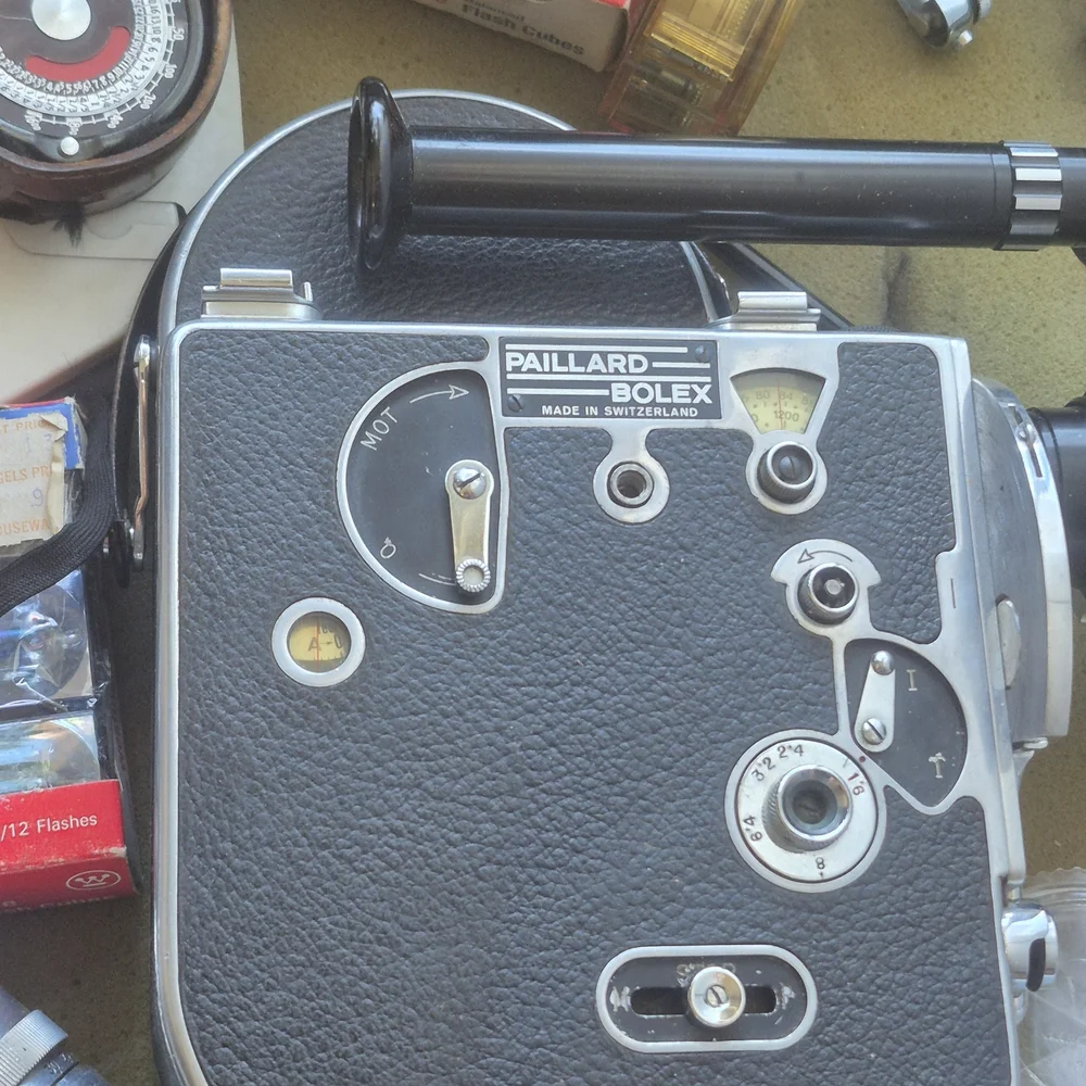 16mm Vintage Film Camera With Many Accessories Black